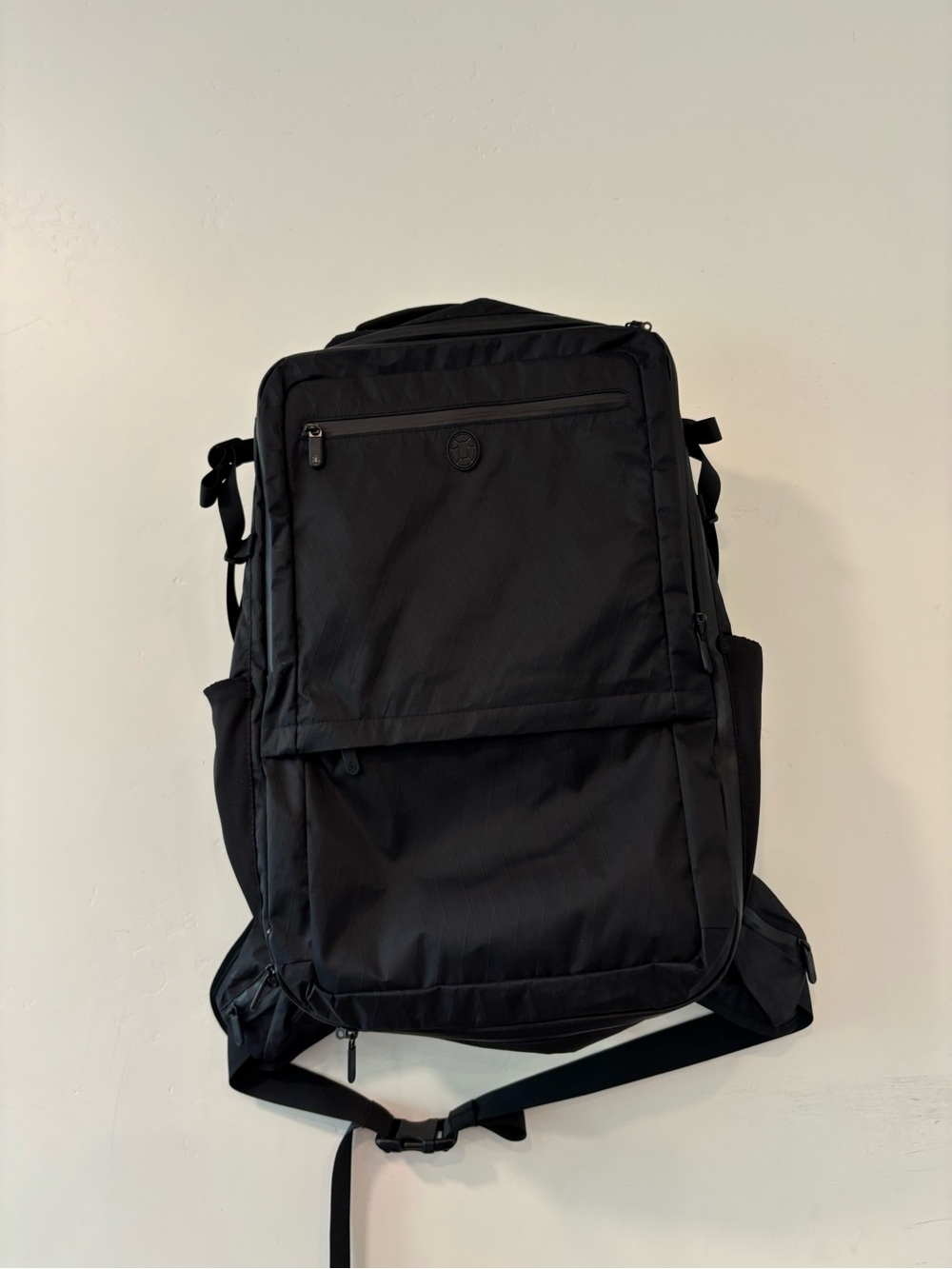 TORTUGA OUTBREAKER BACKPACK 35L  BLACK CARRY-ON TRAVEL BAG WATERPROOF SAILCLOTH